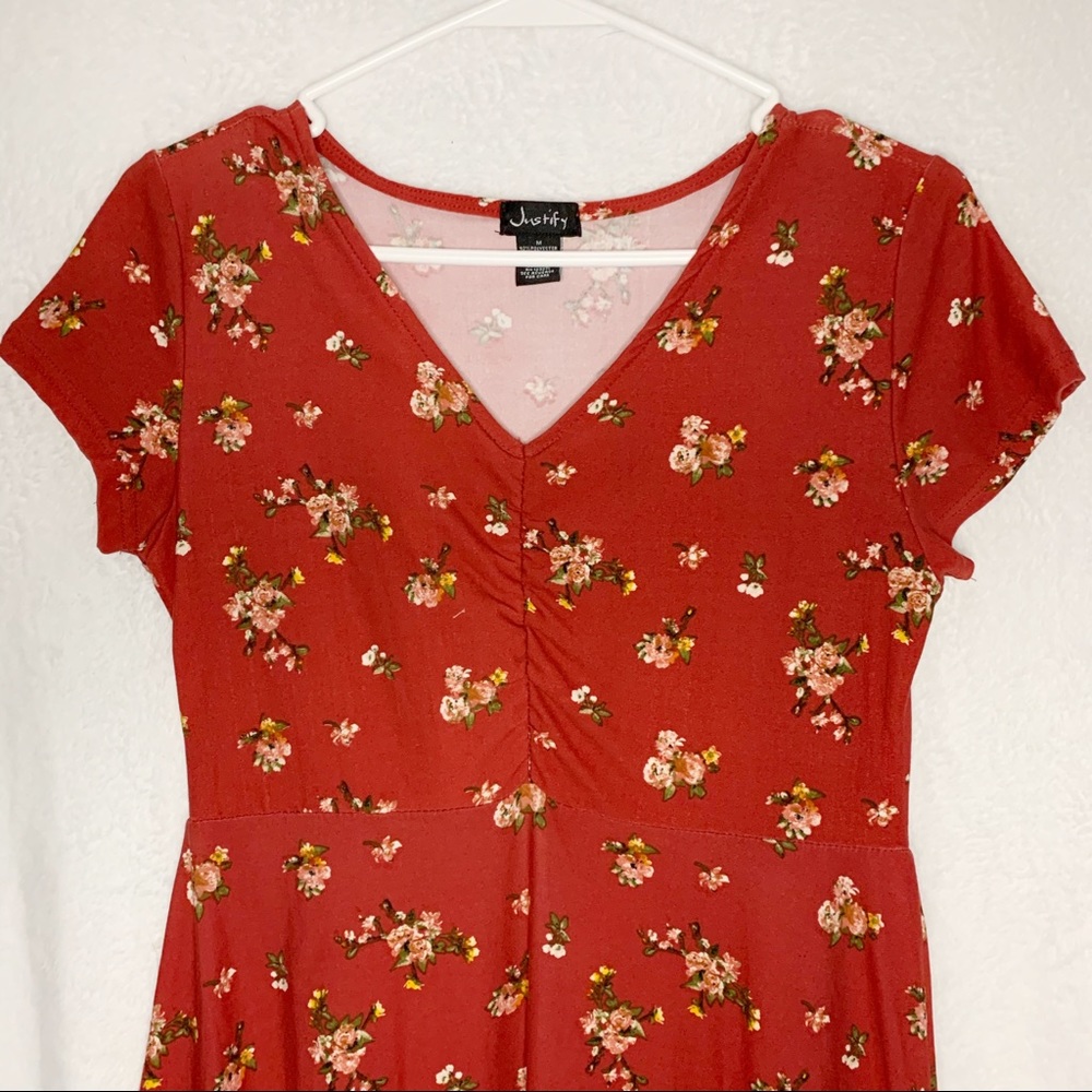 🌟2/$15 SALE Justify Red Floral Skater Dress🌟 - Picture 2 of 5